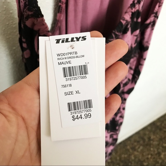 RVCA Pink and Black Dress Size XL NWT - Picture 4 of 5